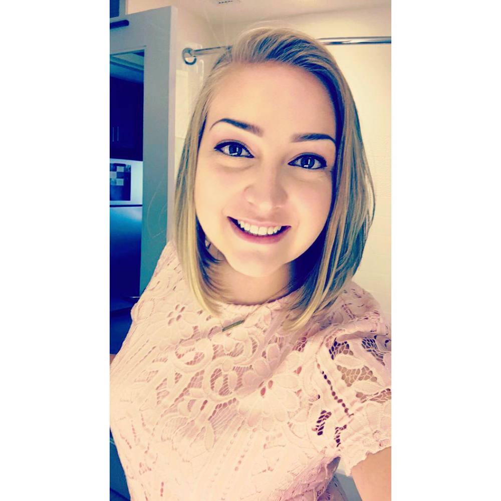 Meet your Posher, Christine